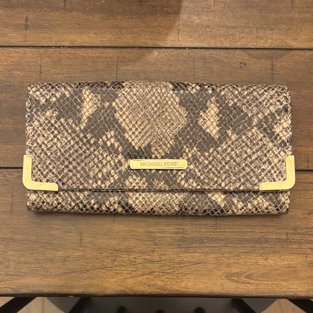 Michael Kors Python Pattern Wallet - Brown And Go… - image 1